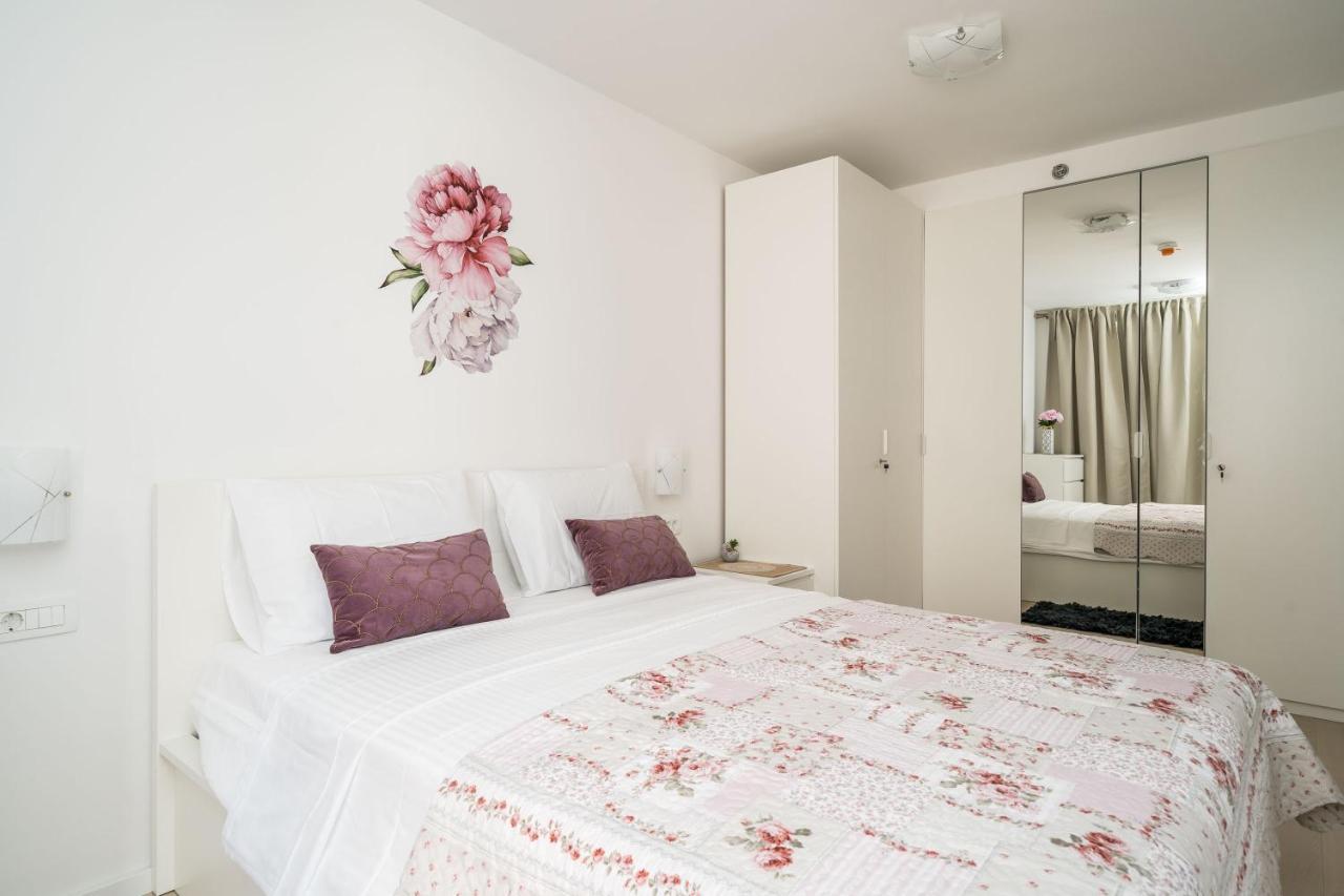 Apartment Nava - New And Spacious Gem - Free Parking Dubrovnik Eksteriør bilde