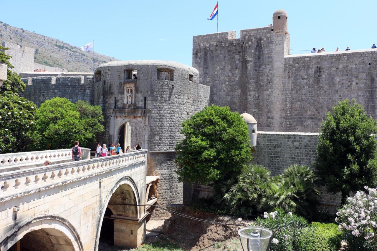 Apartment Nava - New And Spacious Gem - Free Parking Dubrovnik Eksteriør bilde